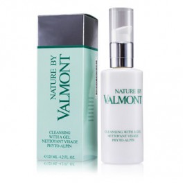 Valmont Cleansing with a gel